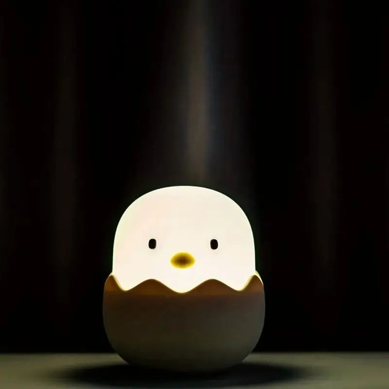 Cute  LED Creative Silicone Eggshell Chicken Night Light，Bedroom Accompanying Sleeping Light，Desktop Decorative Ornaments Lamp